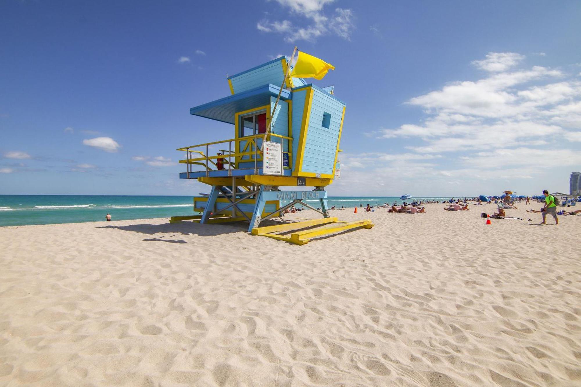 Balcony Deco Apt, W/2 Queenbeds, On Ocean Dr Beach Apartment Miami Beach Exterior photo