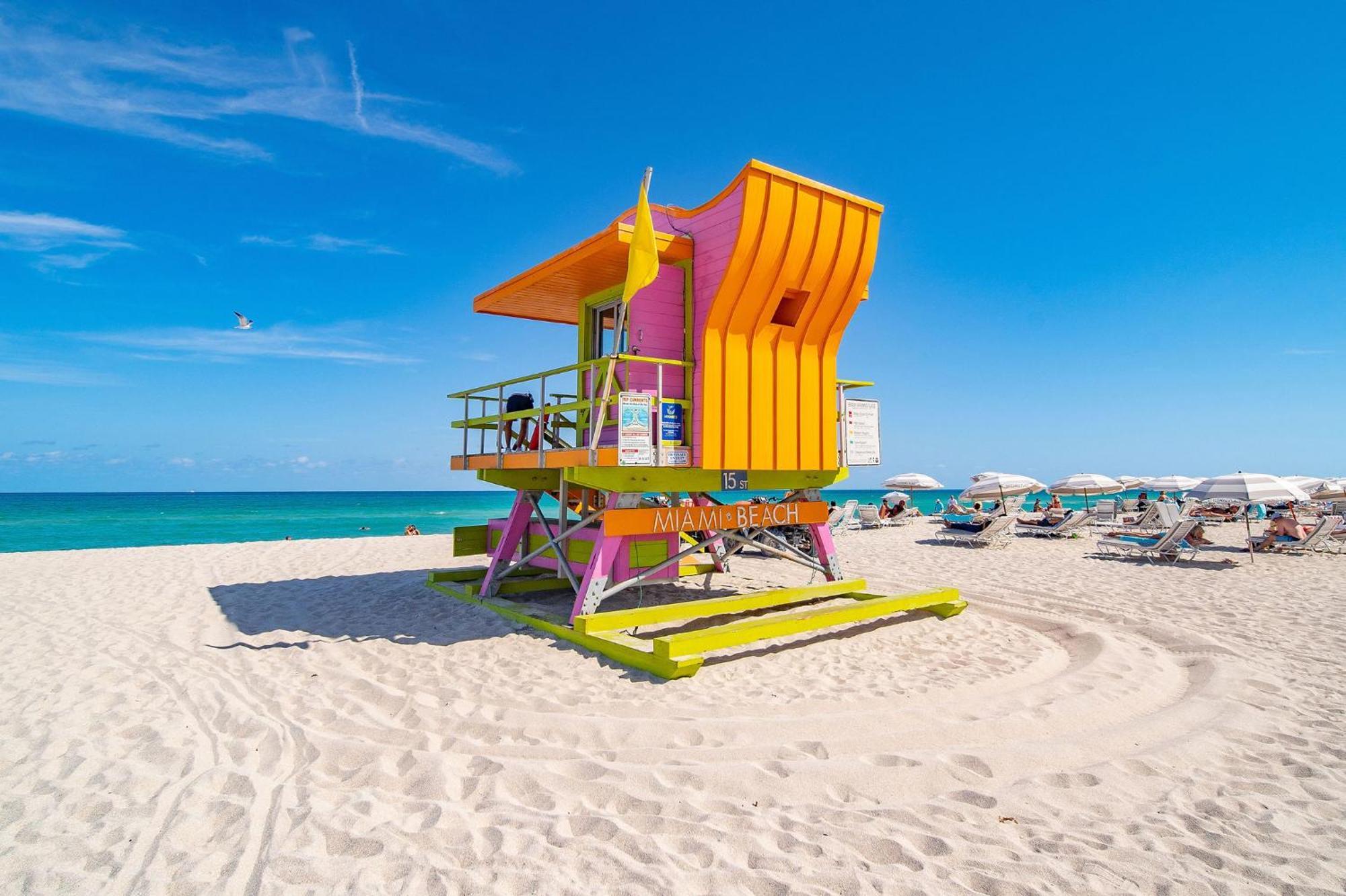 Balcony Deco Apt, W/2 Queenbeds, On Ocean Dr Beach Apartment Miami Beach Exterior photo