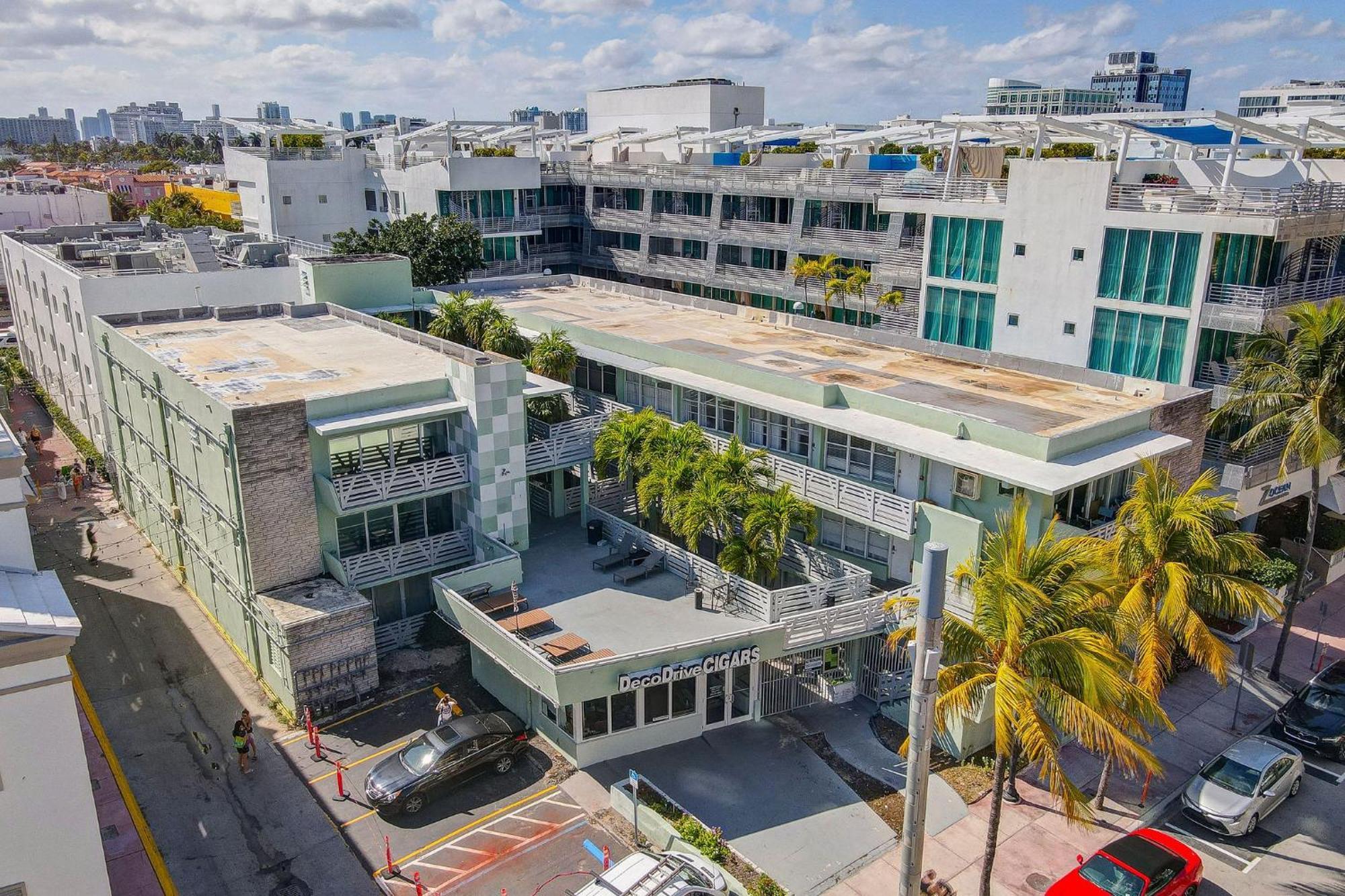 Balcony Deco Apt, W/2 Queenbeds, On Ocean Dr Beach Apartment Miami Beach Exterior photo