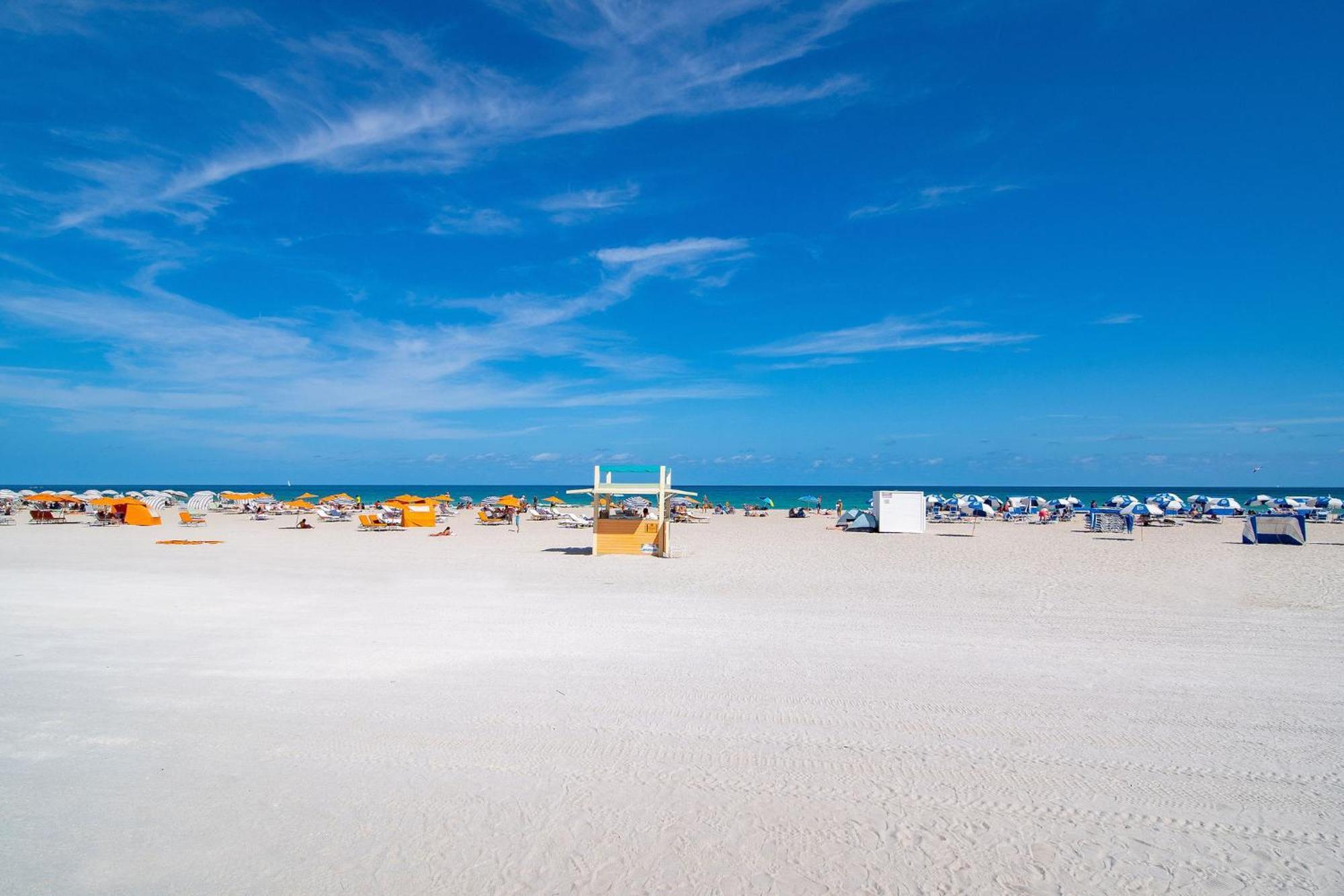 Balcony Deco Apt, W/2 Queenbeds, On Ocean Dr Beach Apartment Miami Beach Exterior photo